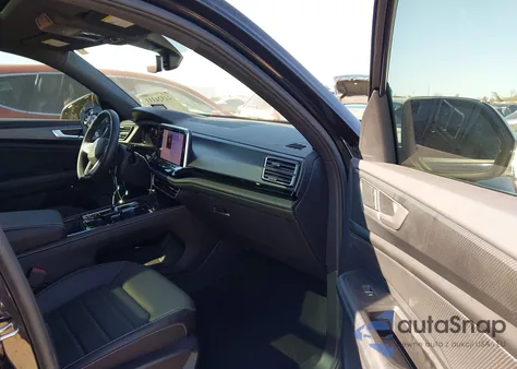 2024 Volkswagen Atlas Cross Sport 2.0T Sel R-Line z USA, uszkodzony, nr VIN 1V2AE2CA2RC241784